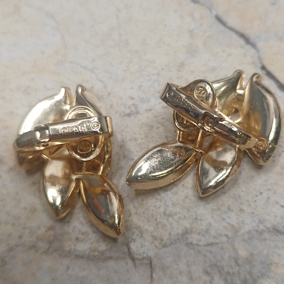 Vintage Crown Trifari Italian Designer Choker Necklace & Earrings Set - Picture 5 of 8